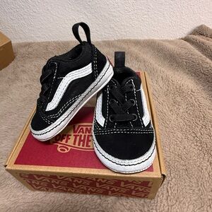 Vans Kids Black & White Classic Slip-On Style Sneakers Baby Shoes